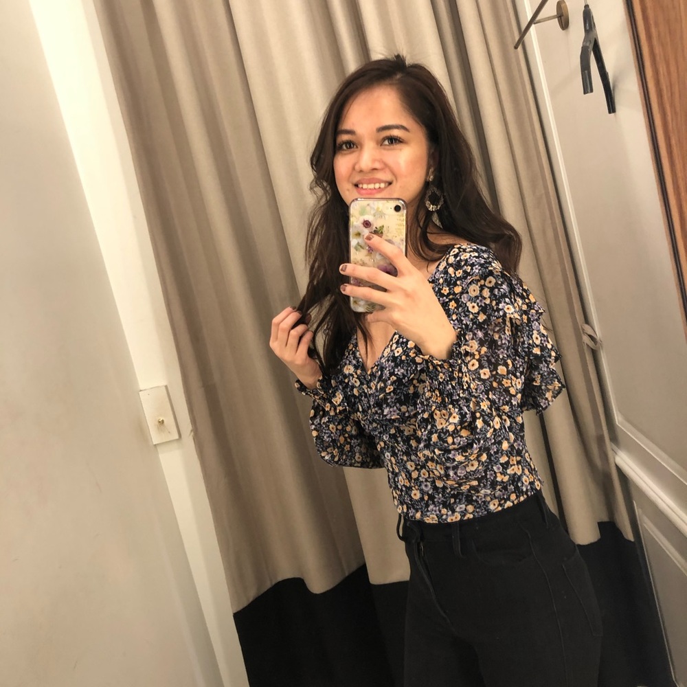 Meet your Posher, Cici